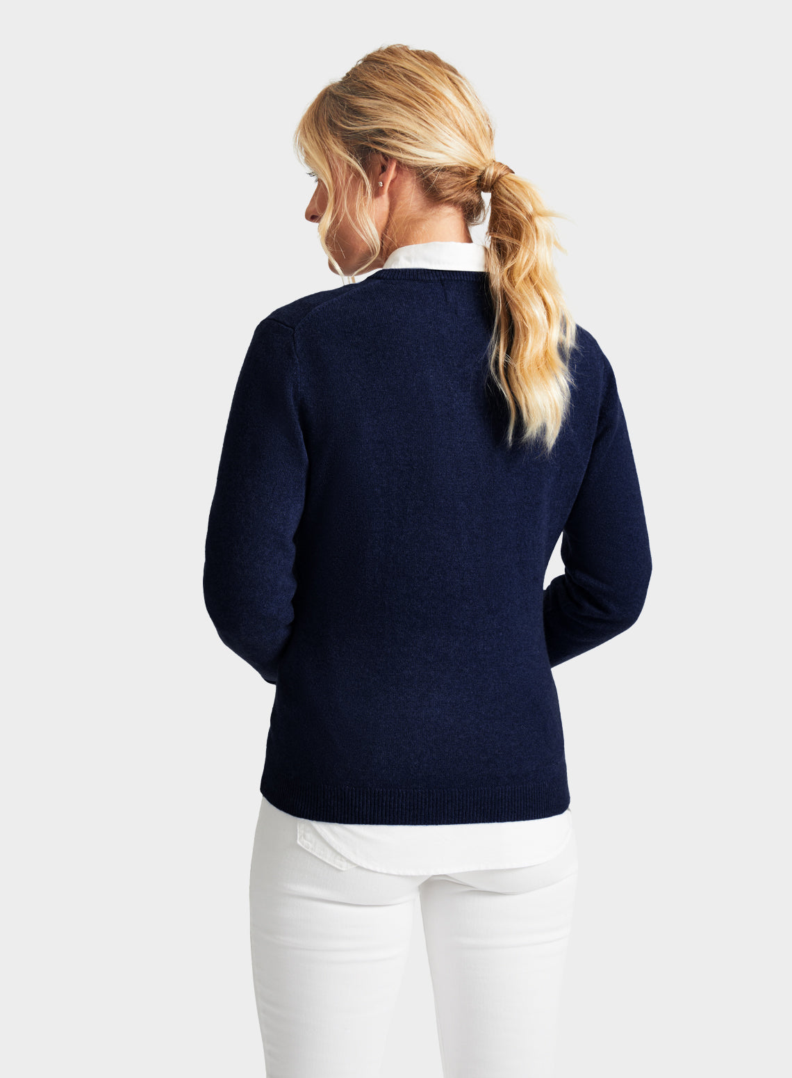 Cashmere V Neck in Navy