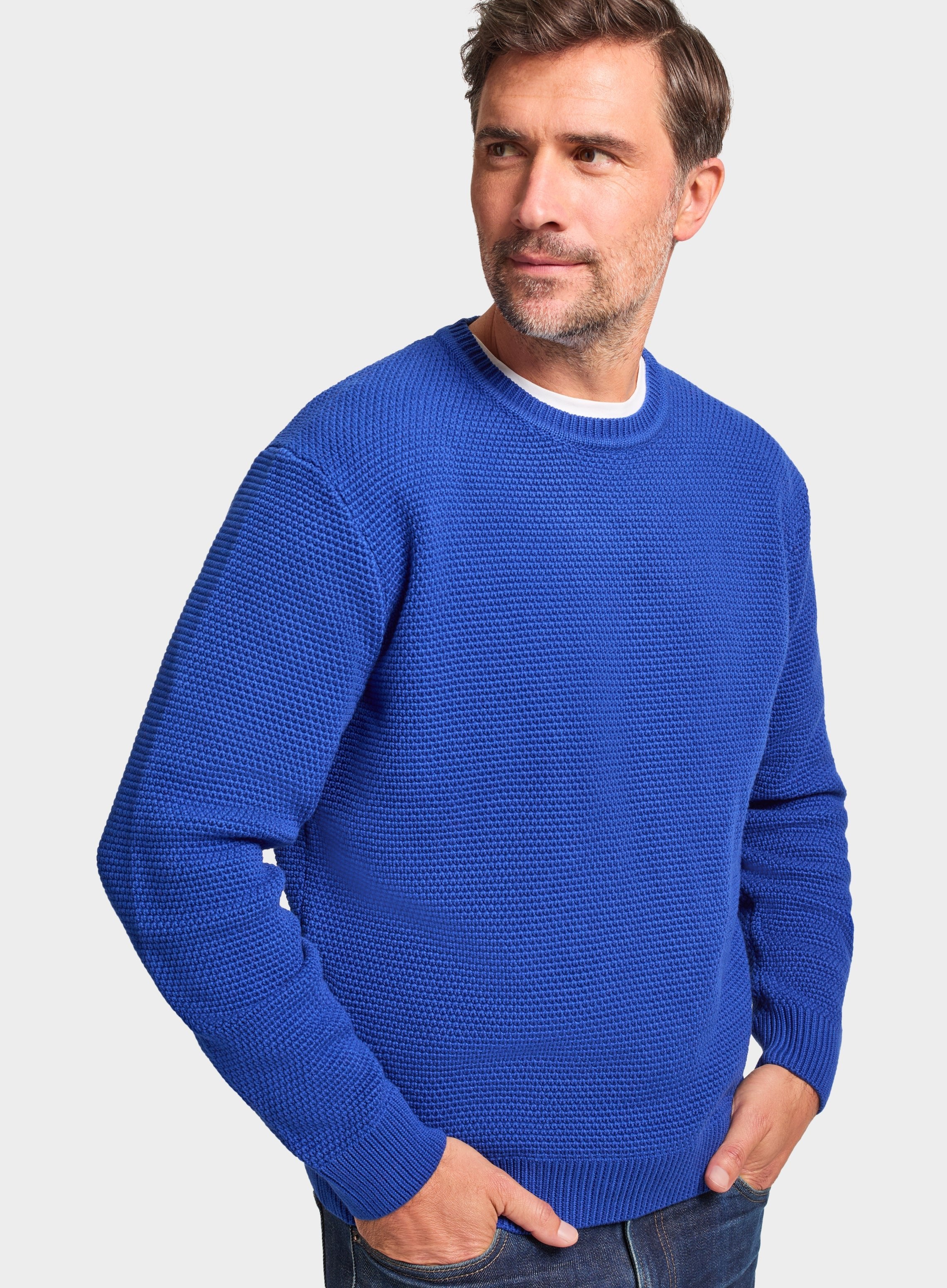 Mens Cotton Waffle Crew Neck in Blue Oxford Shirt