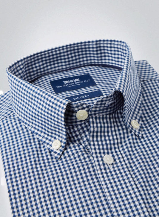 Men’s button-down gingham shirt in Navy.
