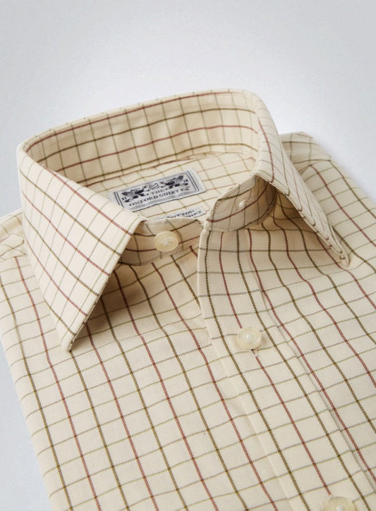 Men’s classic tattersall shirt in Beige and Green Check.