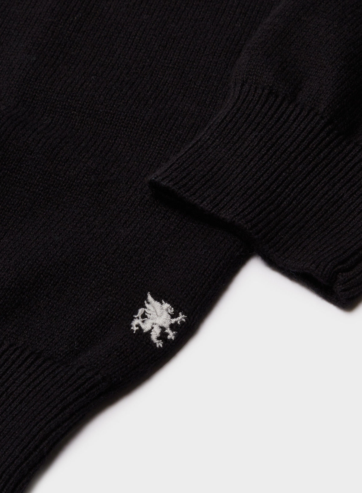 Men’s cotton cashmere crew neck jumper in Black.