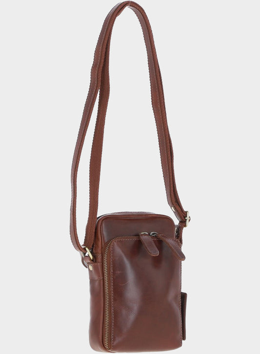 Men’s Oriel crossbody bag in Chestnut.