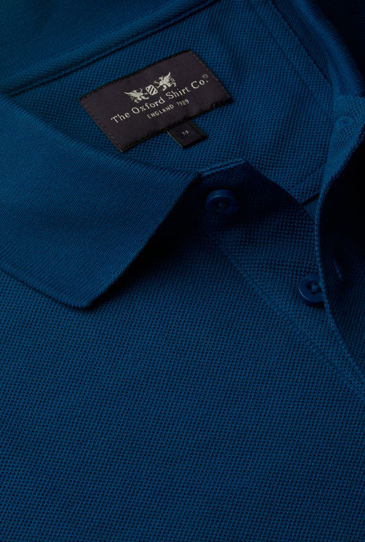 Men’s pique polo shirt in Blue.