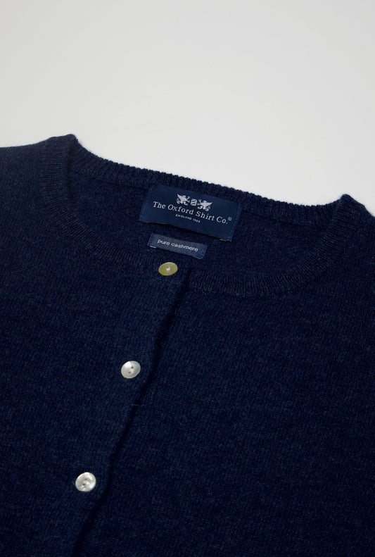 Women’s cashmere cardigan in Navy.