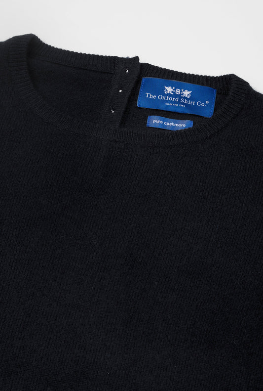 Women’s cashmere crew neck jumper in Black.