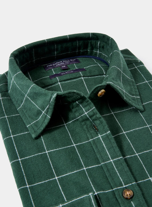 Women’s classic flannel shirt in Green and White Check.