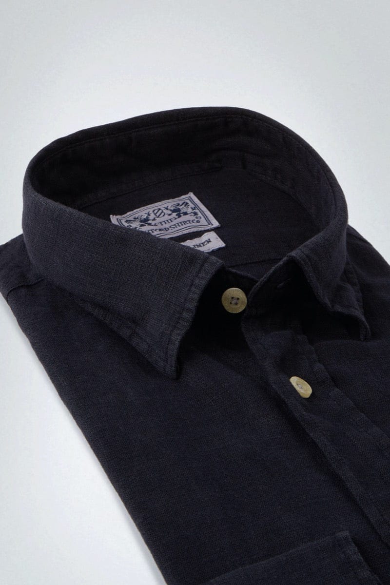 "Tailored Fit Linen Shirt in Navy"