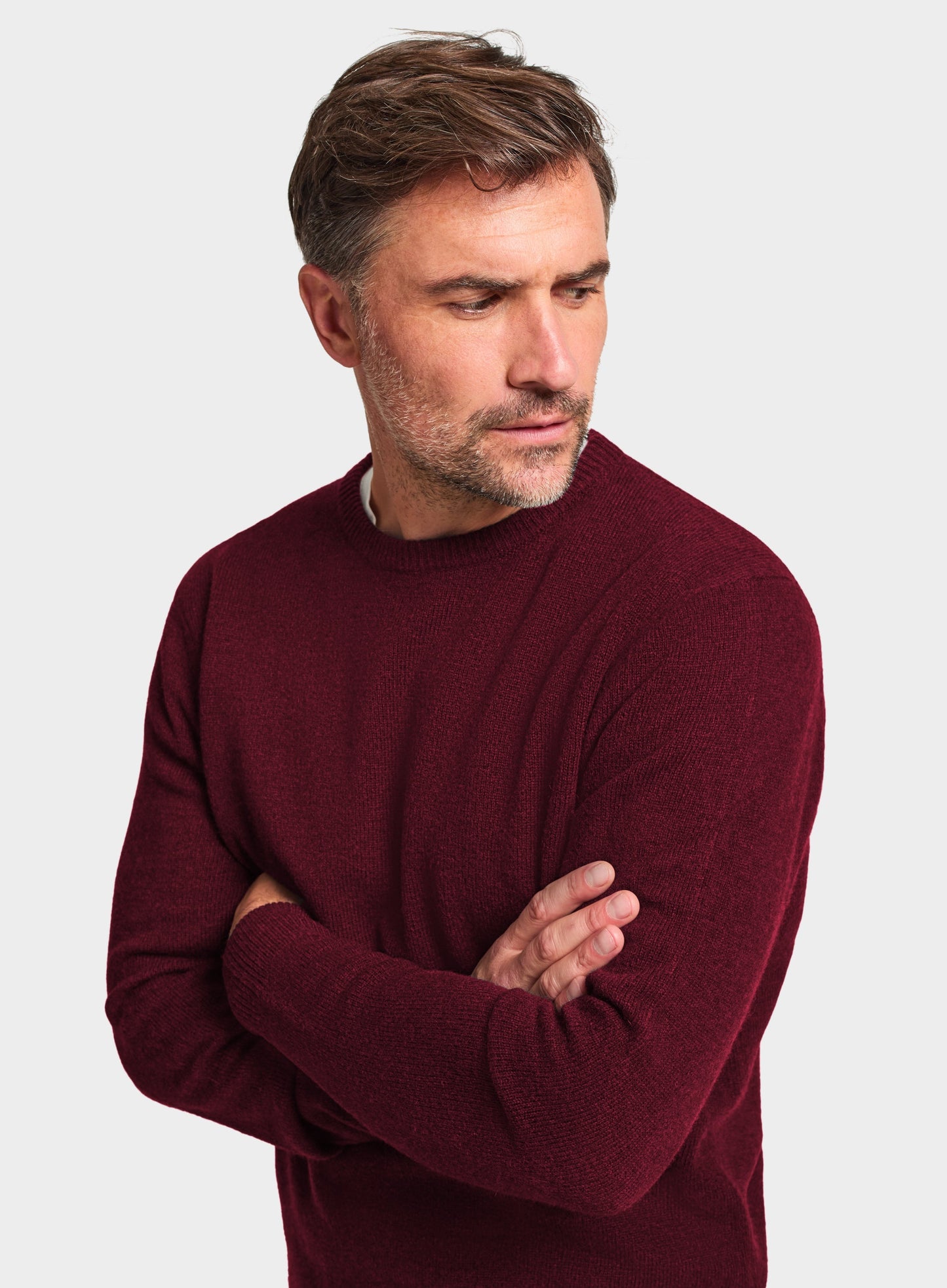 "Cashmere Crew Neck in Bordeaux"