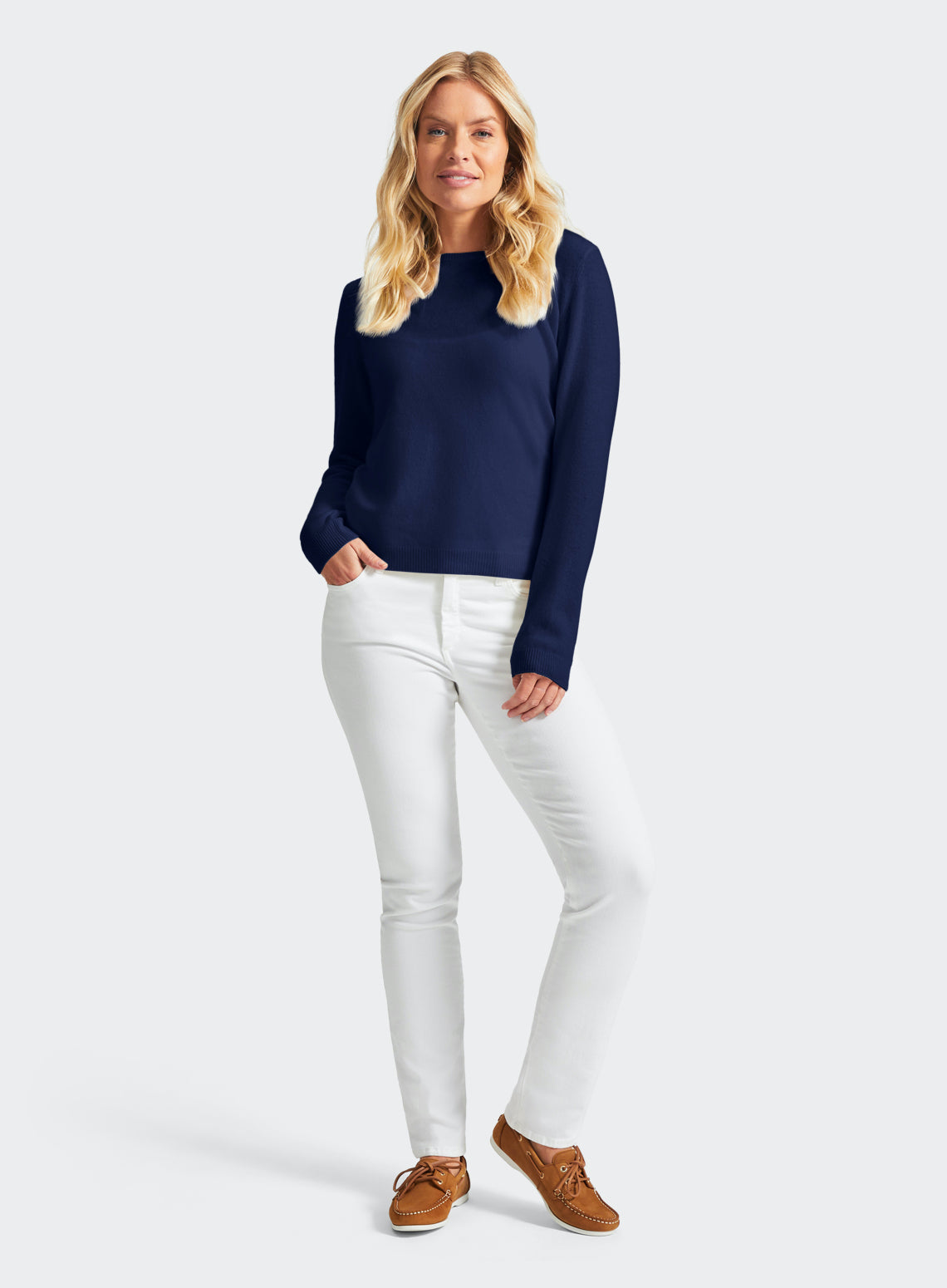 Cashmere Crew Neck in Navy