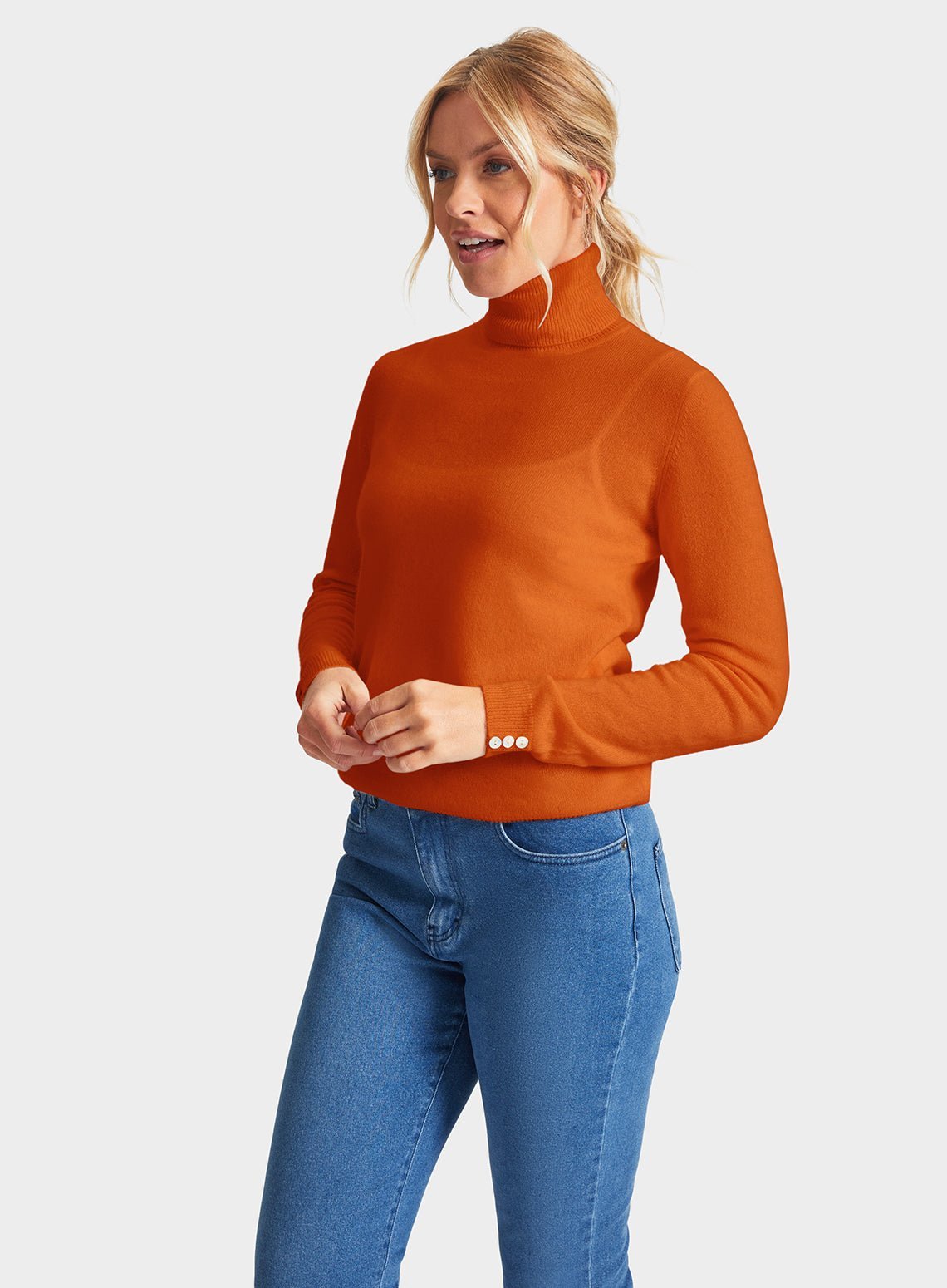 Cashmere Roll Neck in Rust