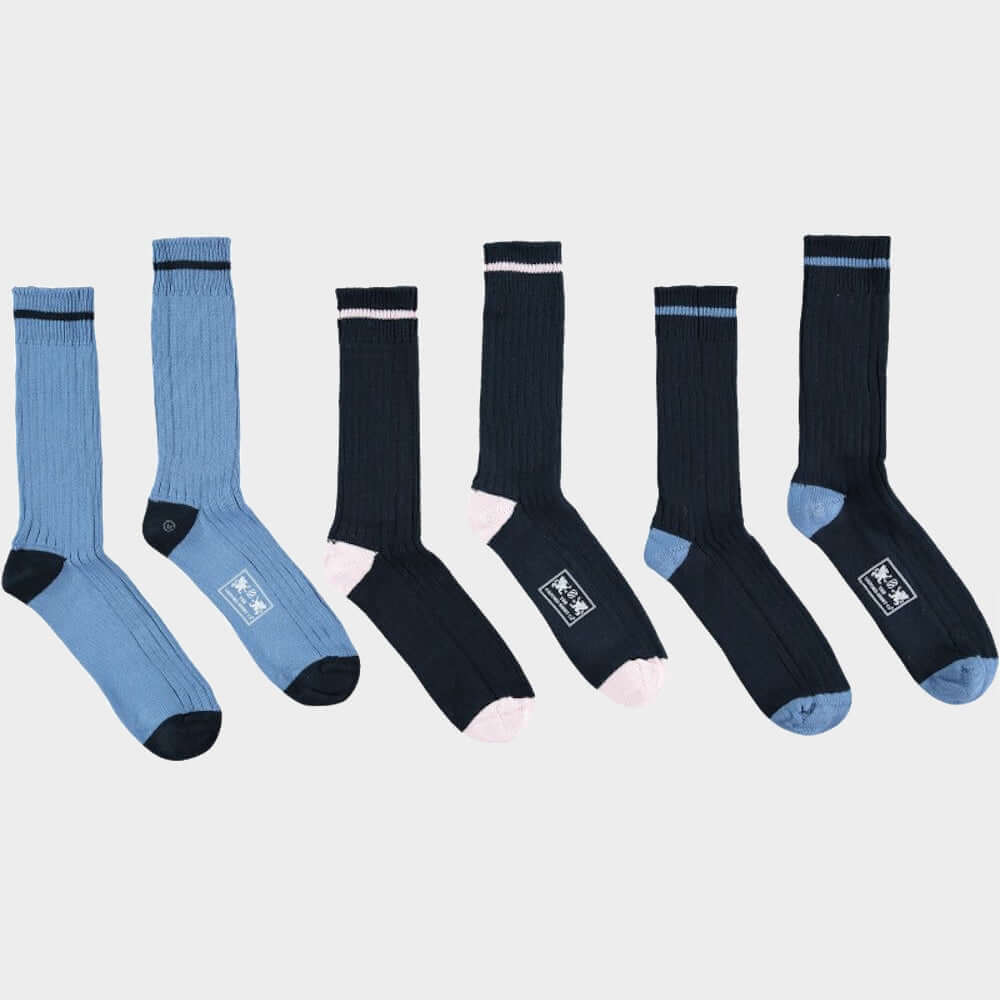 Men’s 3 pack of socks in Blue Contrast.