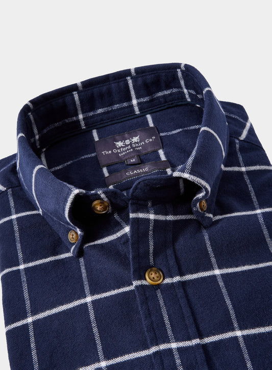 Men’s button-down flannel shirt in Navy and White Check.