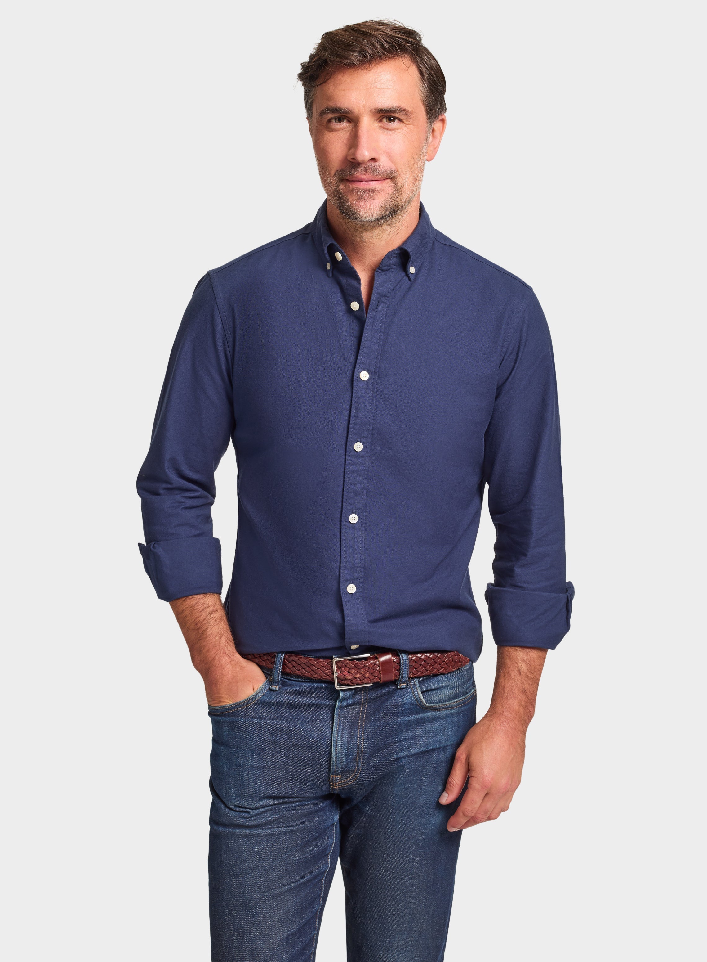 Men’s button-down Oxford shirt in Navy.