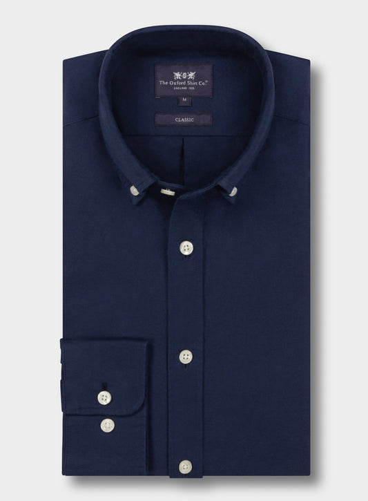 Men’s button-down Oxford shirt in Navy.