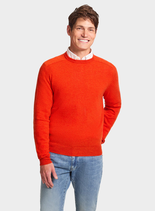Men’s cashmere crew neck jumper in Rust.