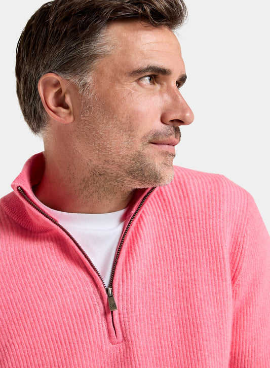 Men’s cashmere plaited rib quarter zip jumper in Pink.