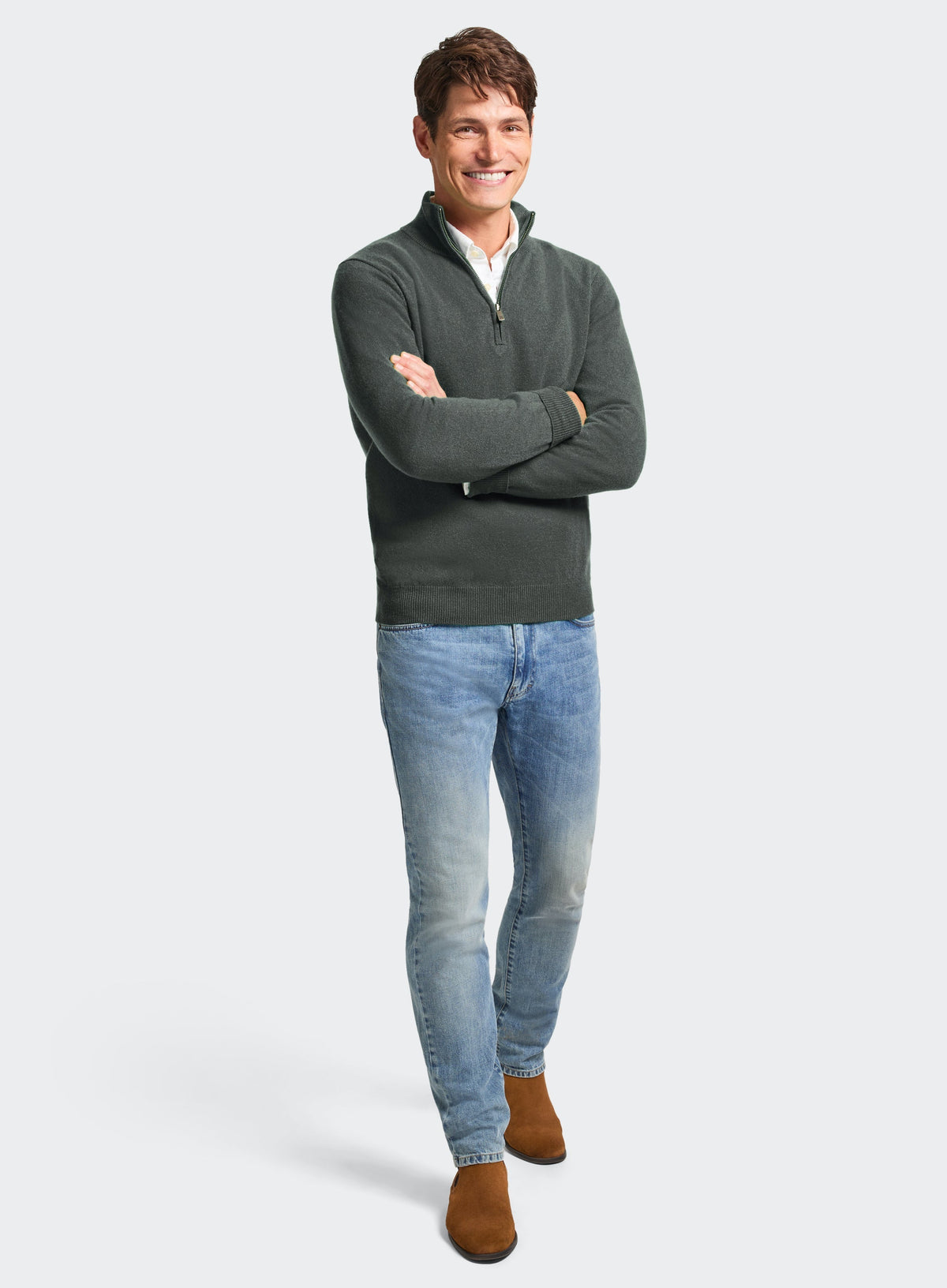 Men’s cashmere quarter zip jumper in Highland Green.