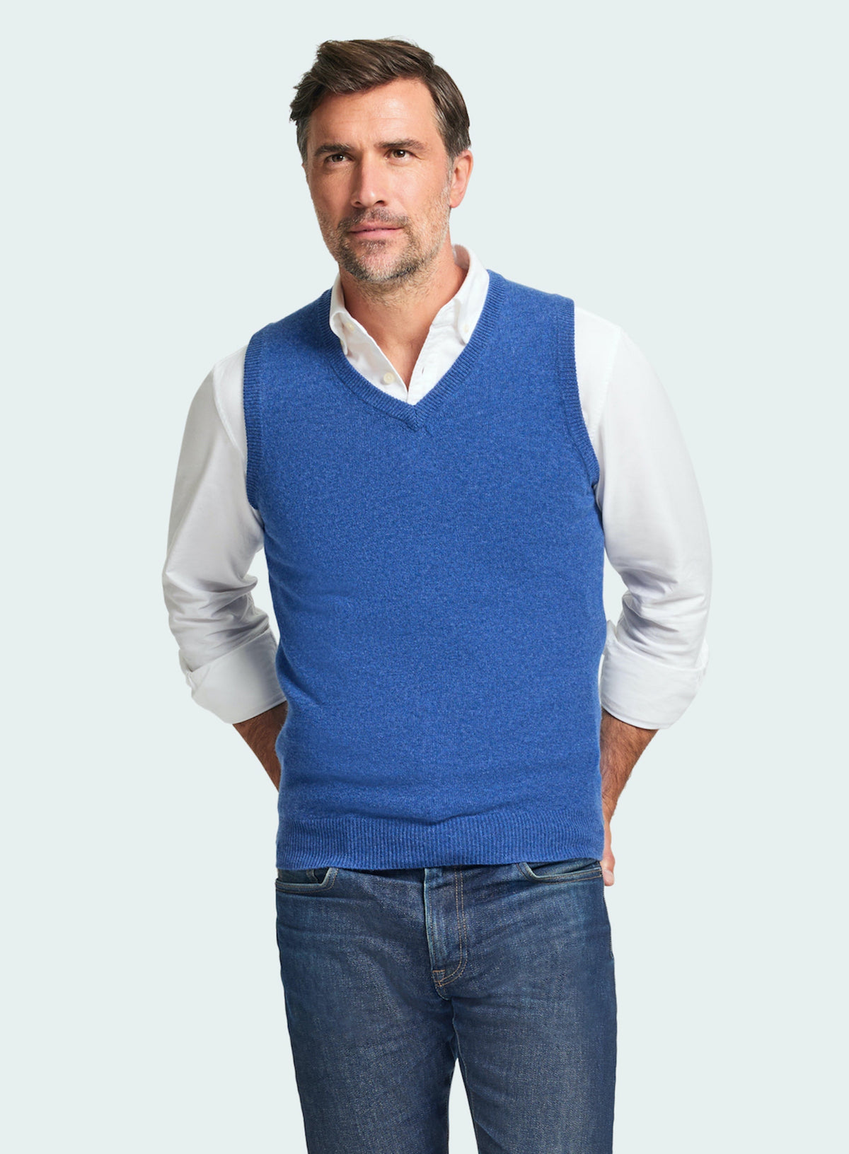 Men’s cashmere sleeveless vest in Bright Blue.