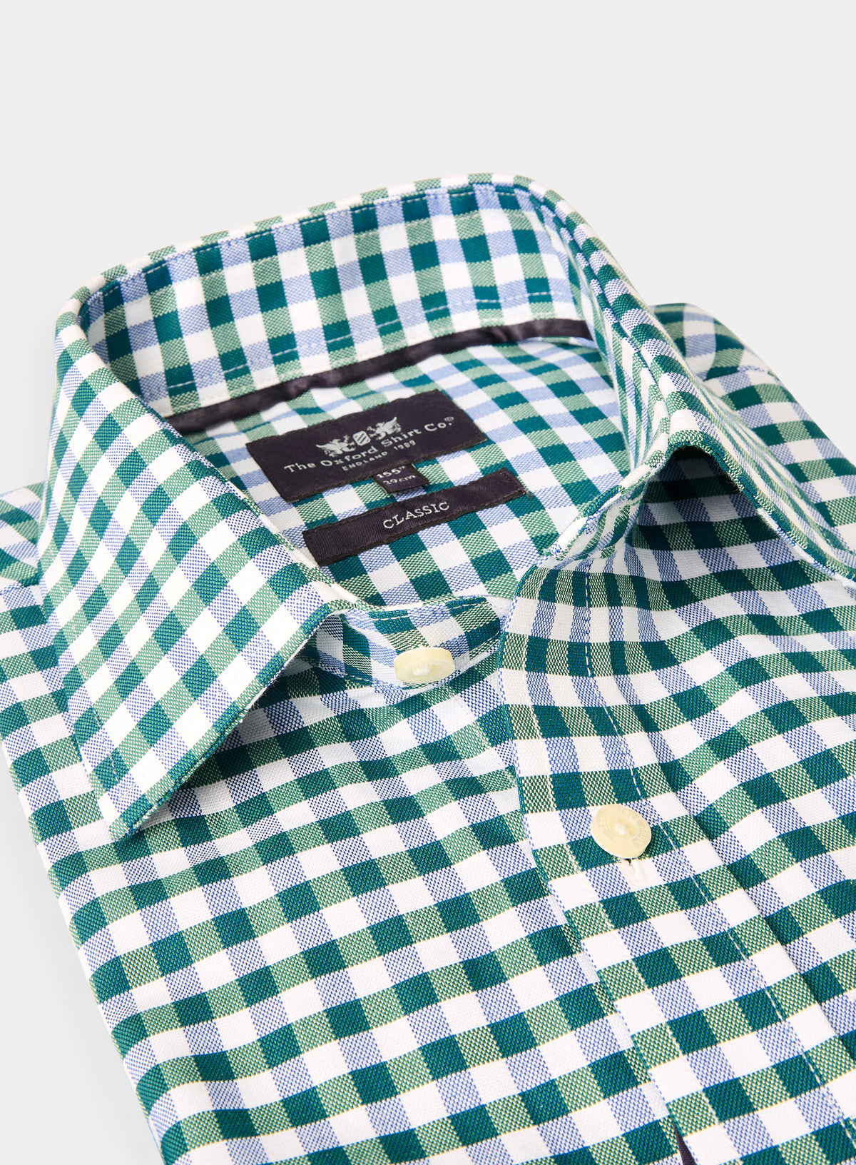 Men’s classic shirt in Green and Navy Check.