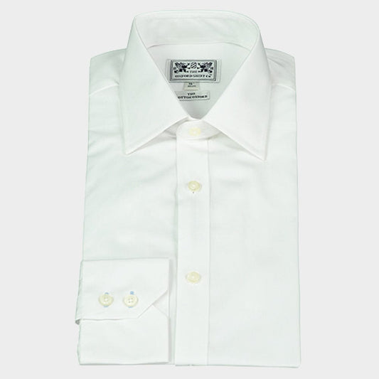 Men’s classic shirt in White.