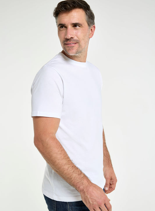 Men’s classic T-shirt in White.