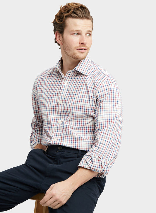Men’s classic tattersall shirt in Red and Navy Check.