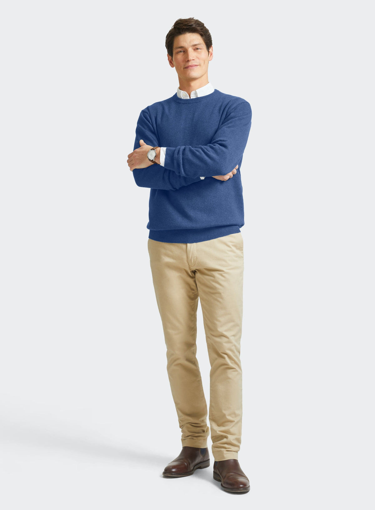 Men’s cotton cashmere crew neck jumper in Denim.