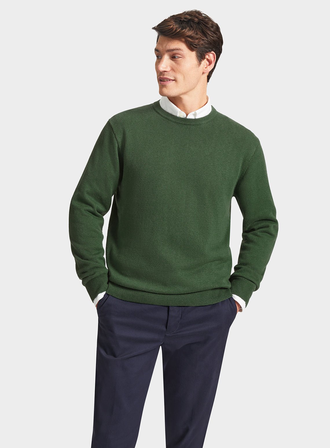 Men’s cotton cashmere crew neck jumper in Pea Green.