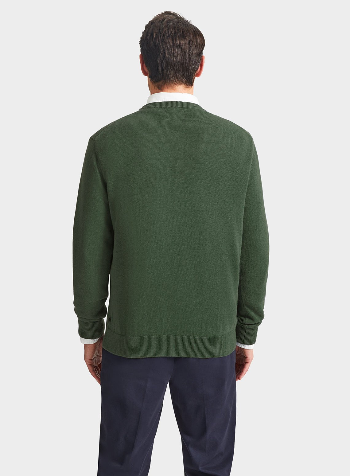 Men’s cotton cashmere crew neck jumper in Pea Green.