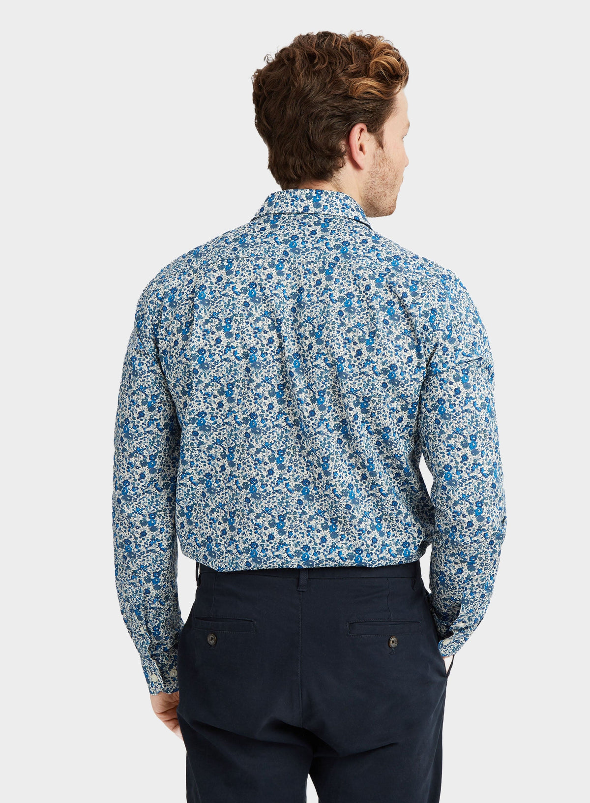 Men’s shirt in Emma & Georgina Liberty fabric.