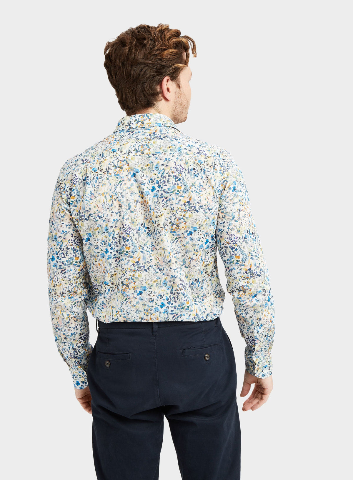 Men’s shirt in Felda Blue Liberty fabric.