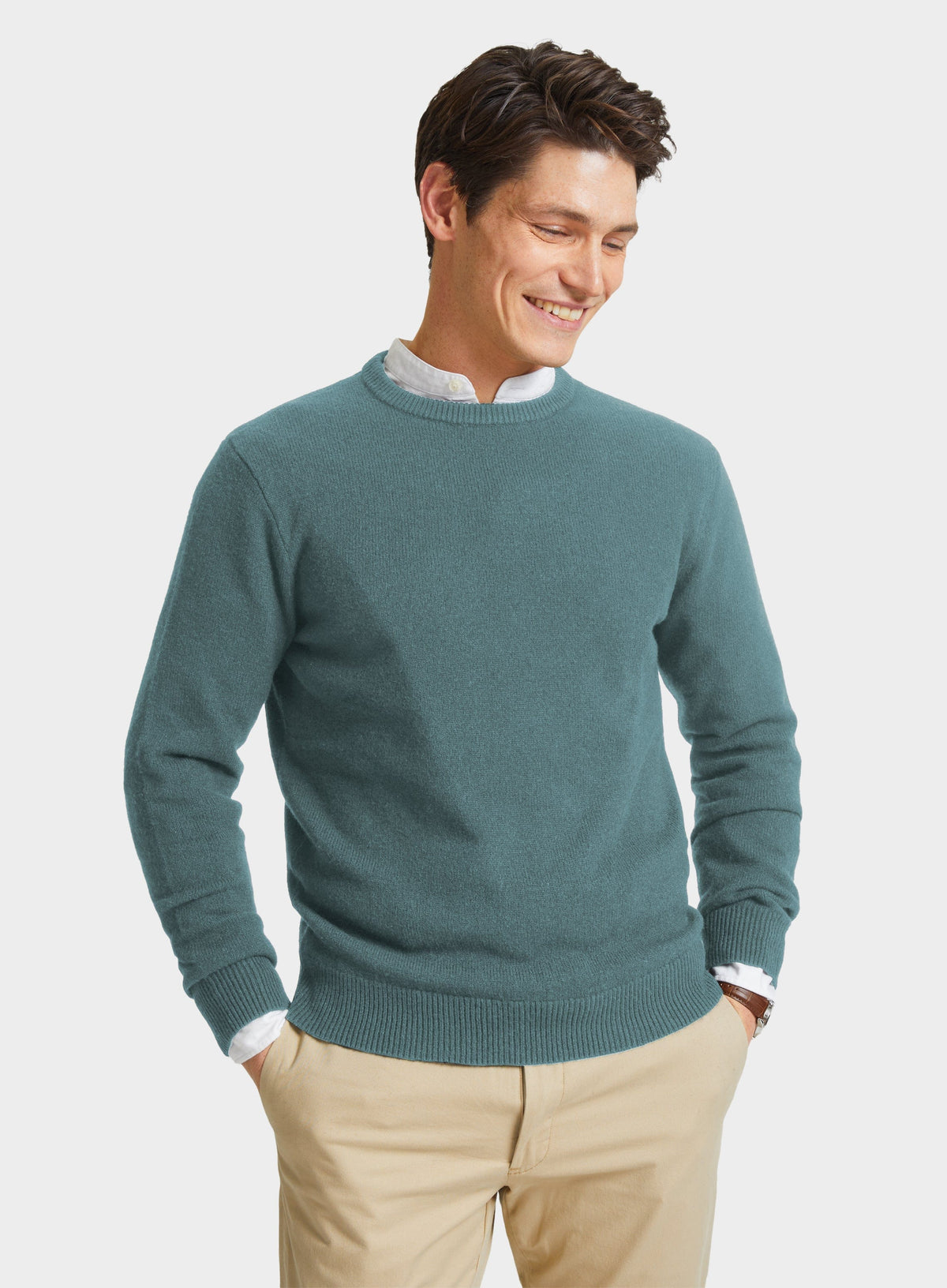 Men’s lambswool crew neck jumper in Green.