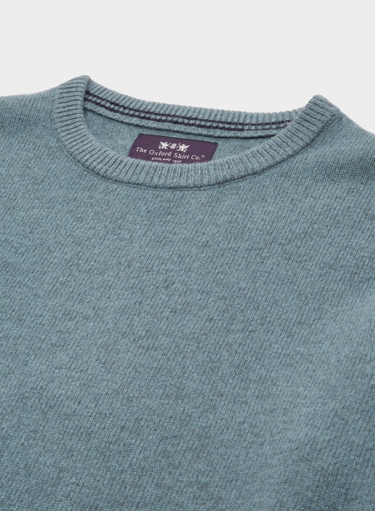Men’s lambswool crew neck jumper in Green.