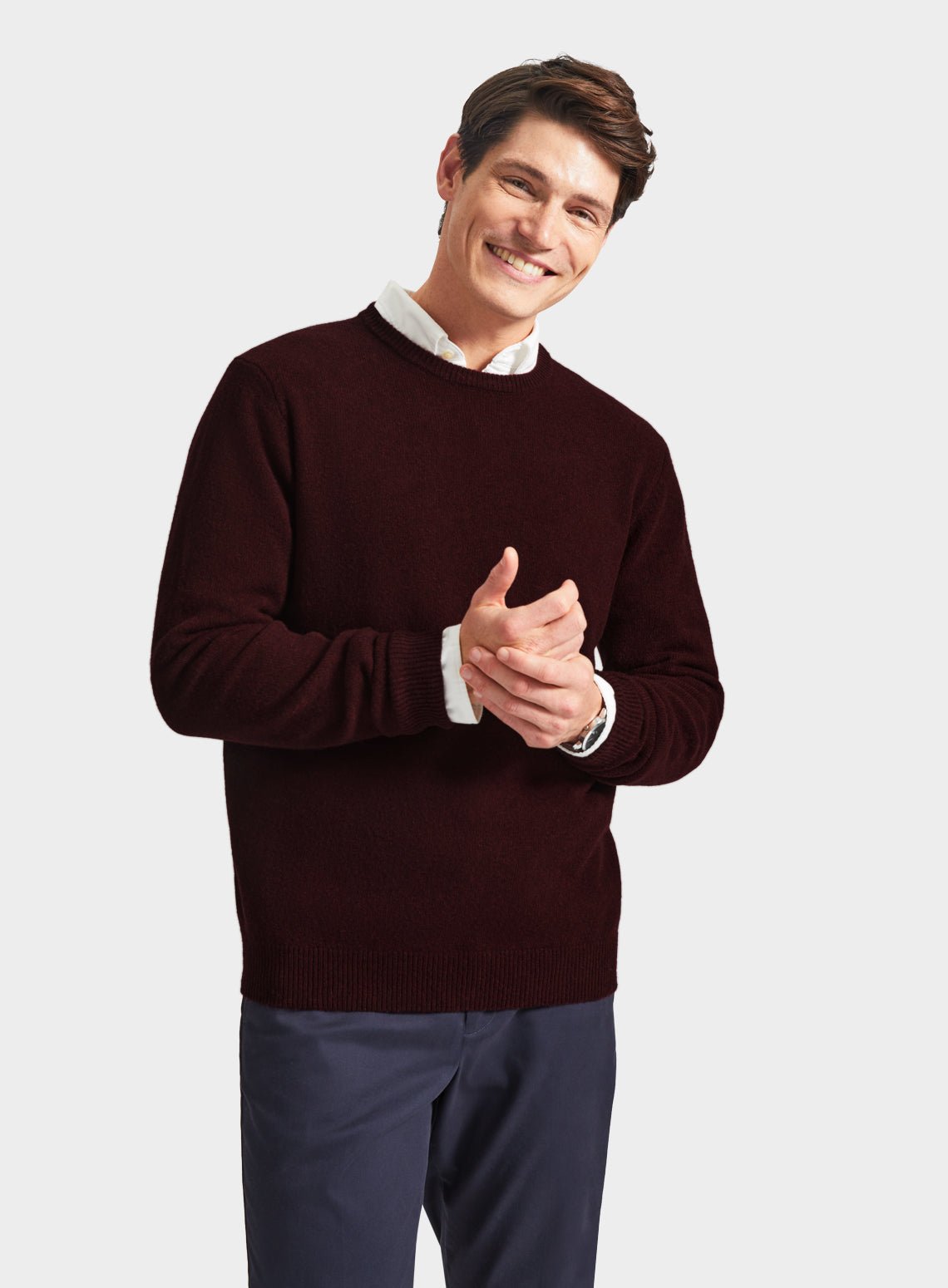 Men’s lambswool crew neck jumper in Red.