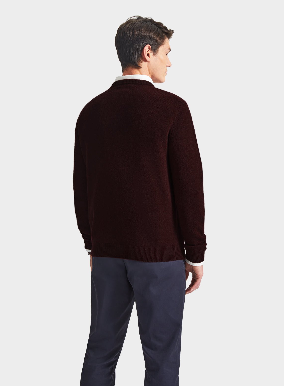 Men’s lambswool crew neck jumper in Red.