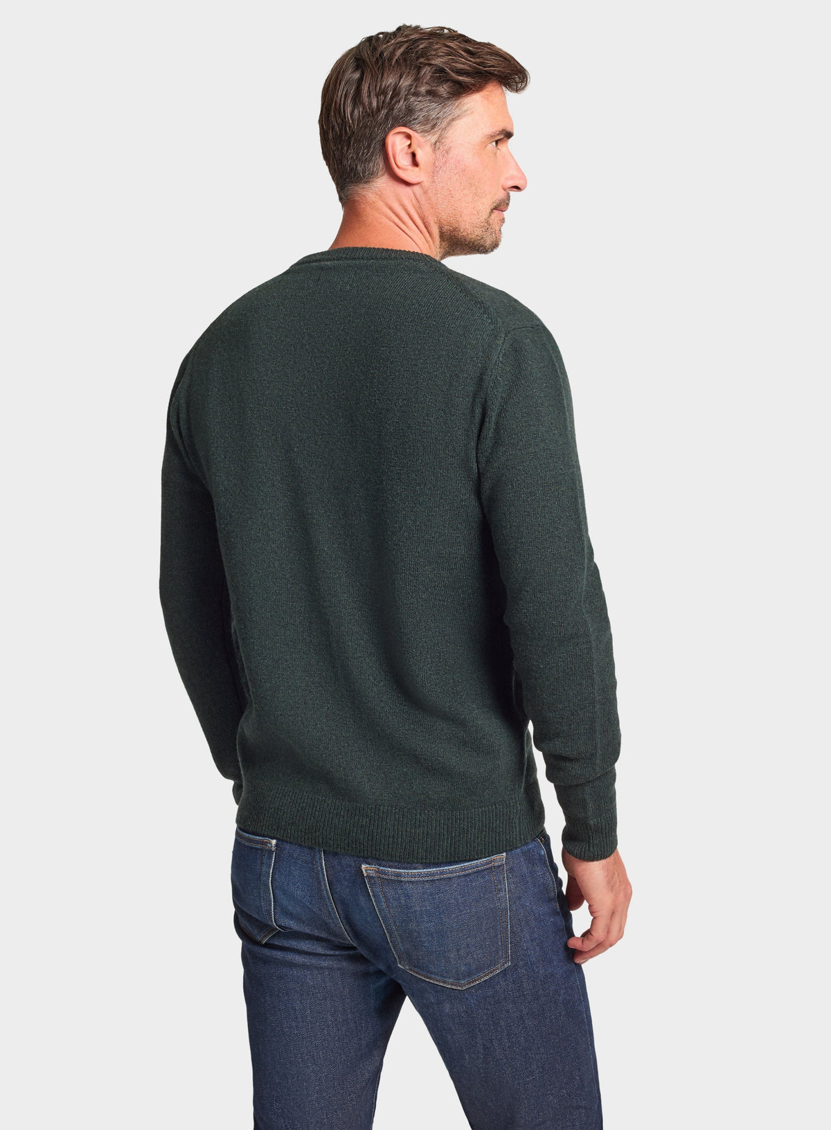 Men’s lambswool crew neck jumper in Sage.