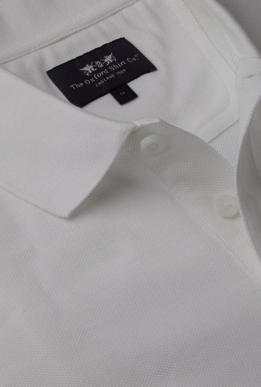 Men’s pique polo shirt in White.