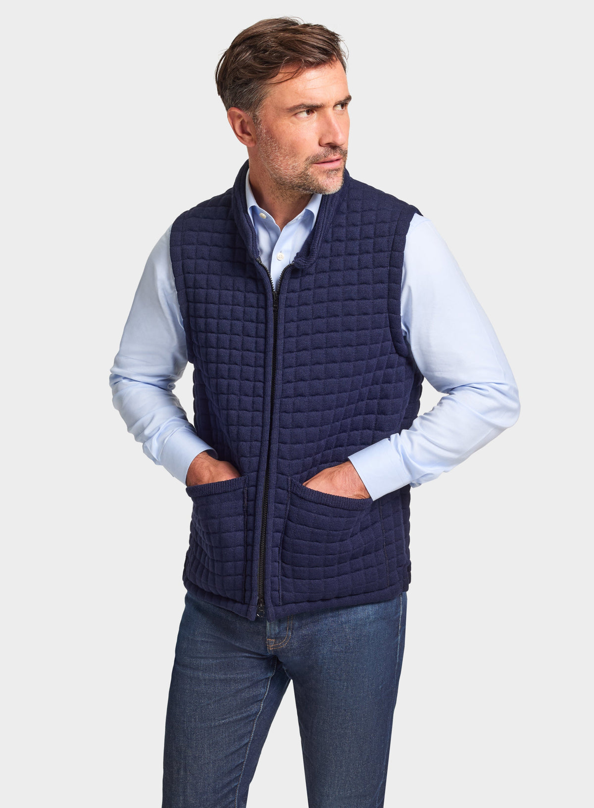 Men’s Thermatex quilted gilet in Navy.