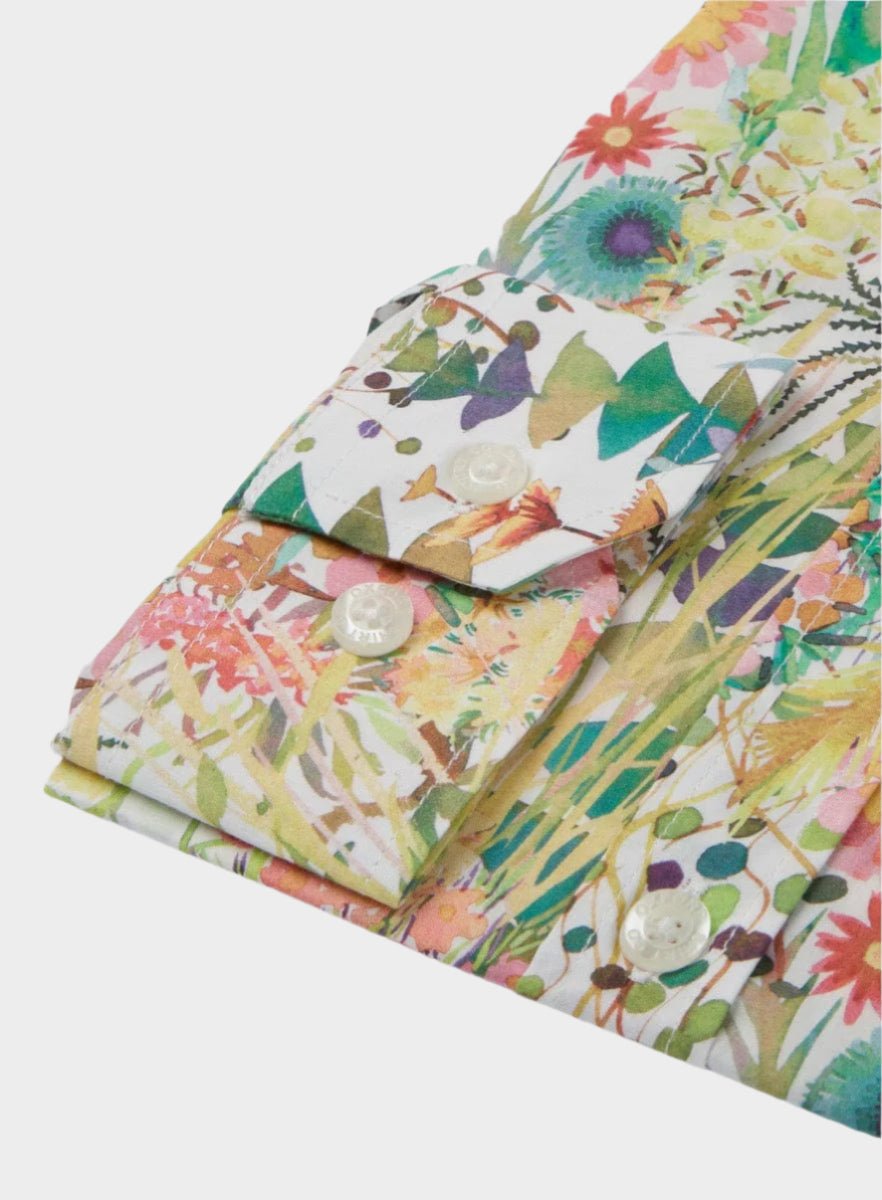 Men’s shirt in Tresco Liberty fabric.
