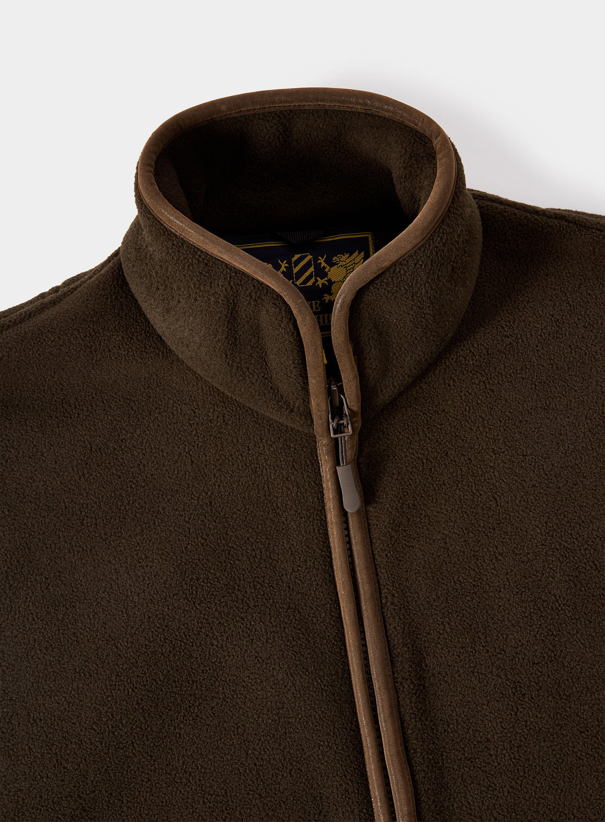 Men’s trimmed fleece gilet in Olive.