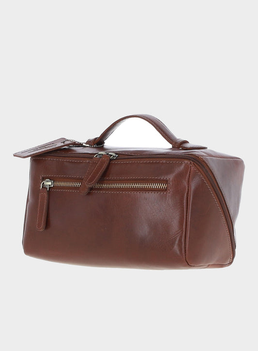 Nuffield travel wash bag in Chestnut.
