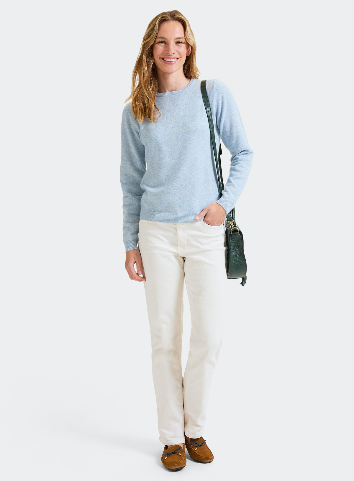 Women’s cashmere crew neck jumper in Frost.