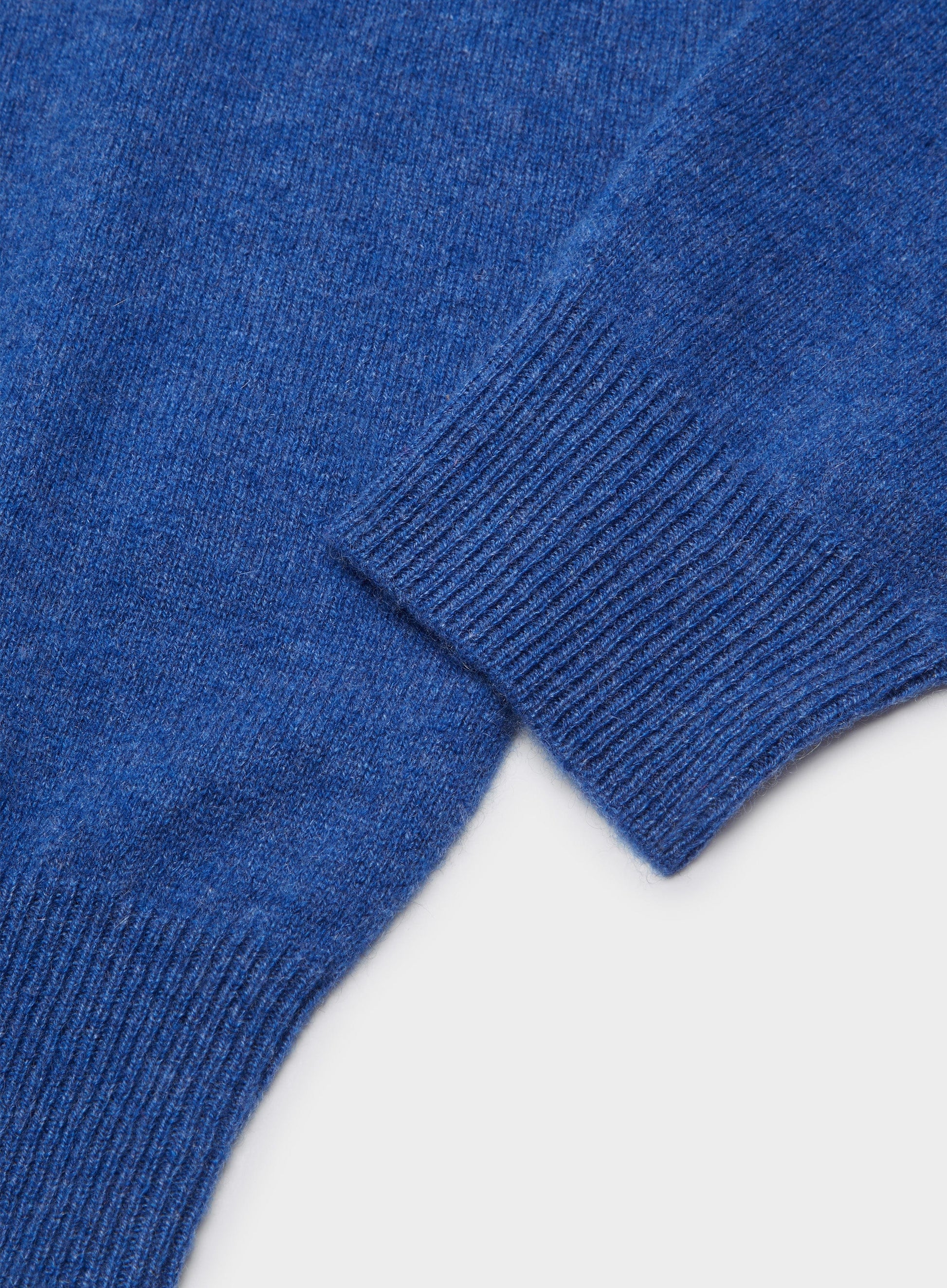 Cashmere V Neck in Denim