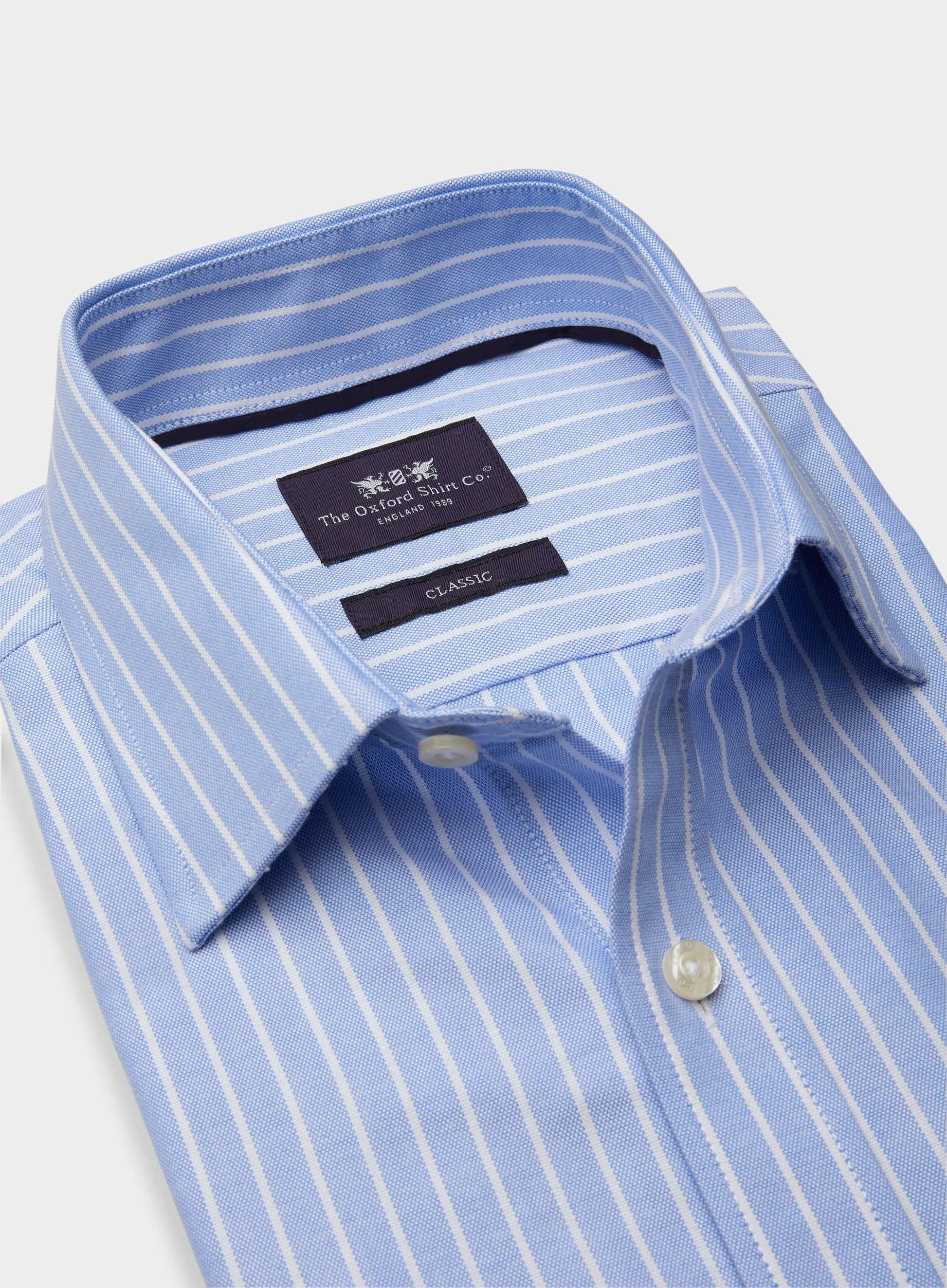 Classic Shirt in Blue and White Stripe